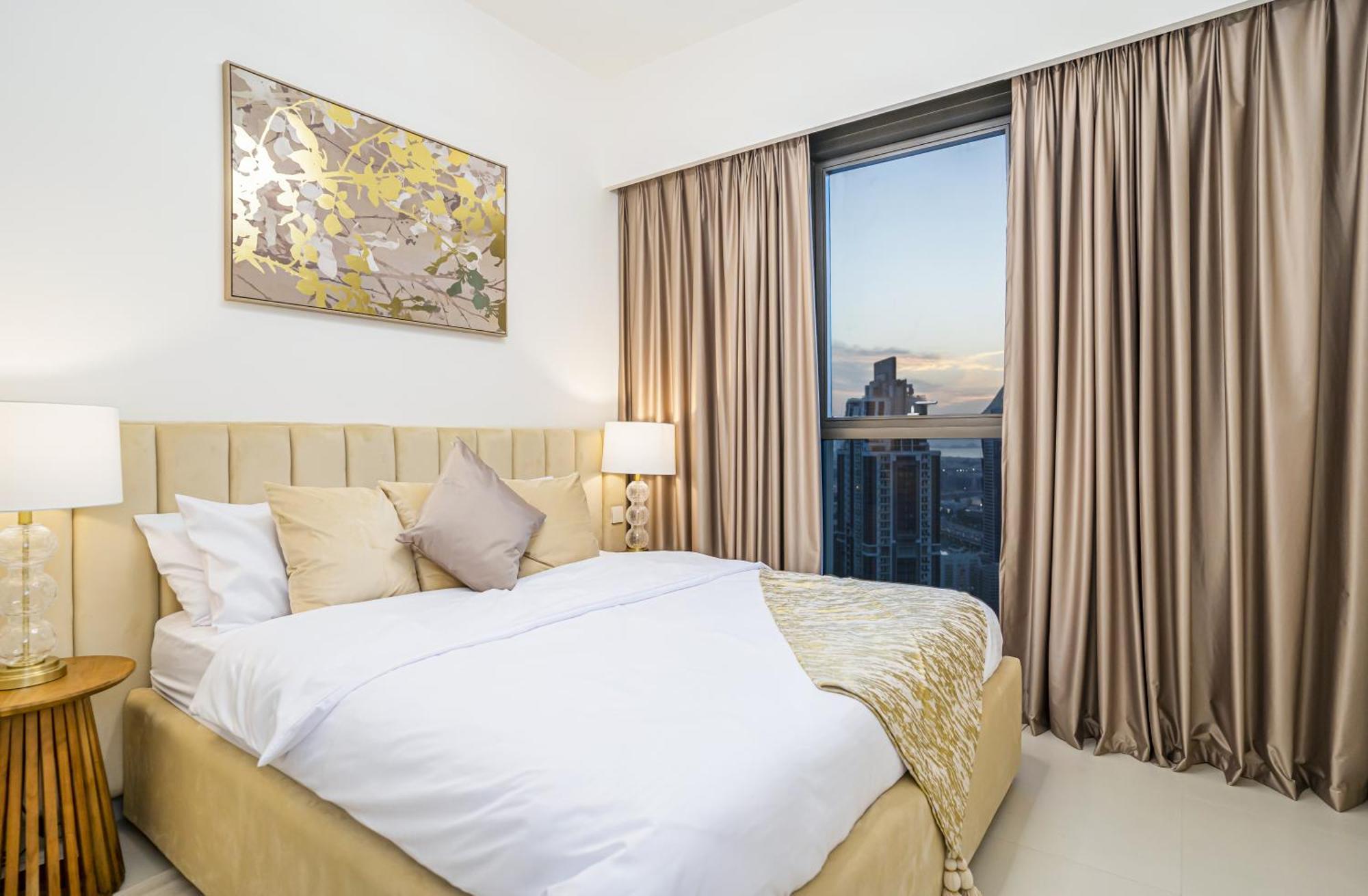 Apartment Floor One Bedroom With Downtown Views 170bc-1 Dubai