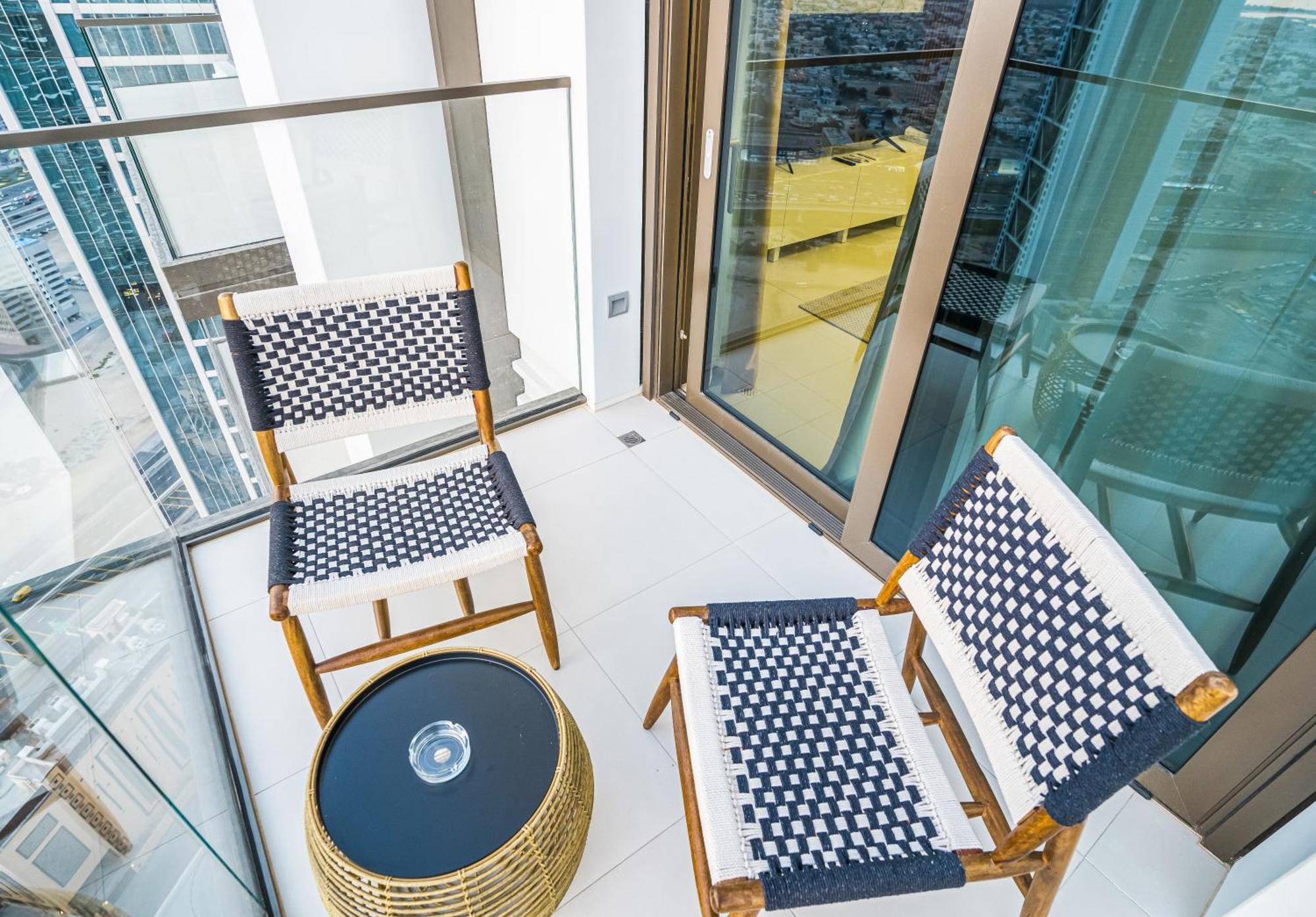 Floor One Bedroom With Downtown Views 170bc-1 Dubai