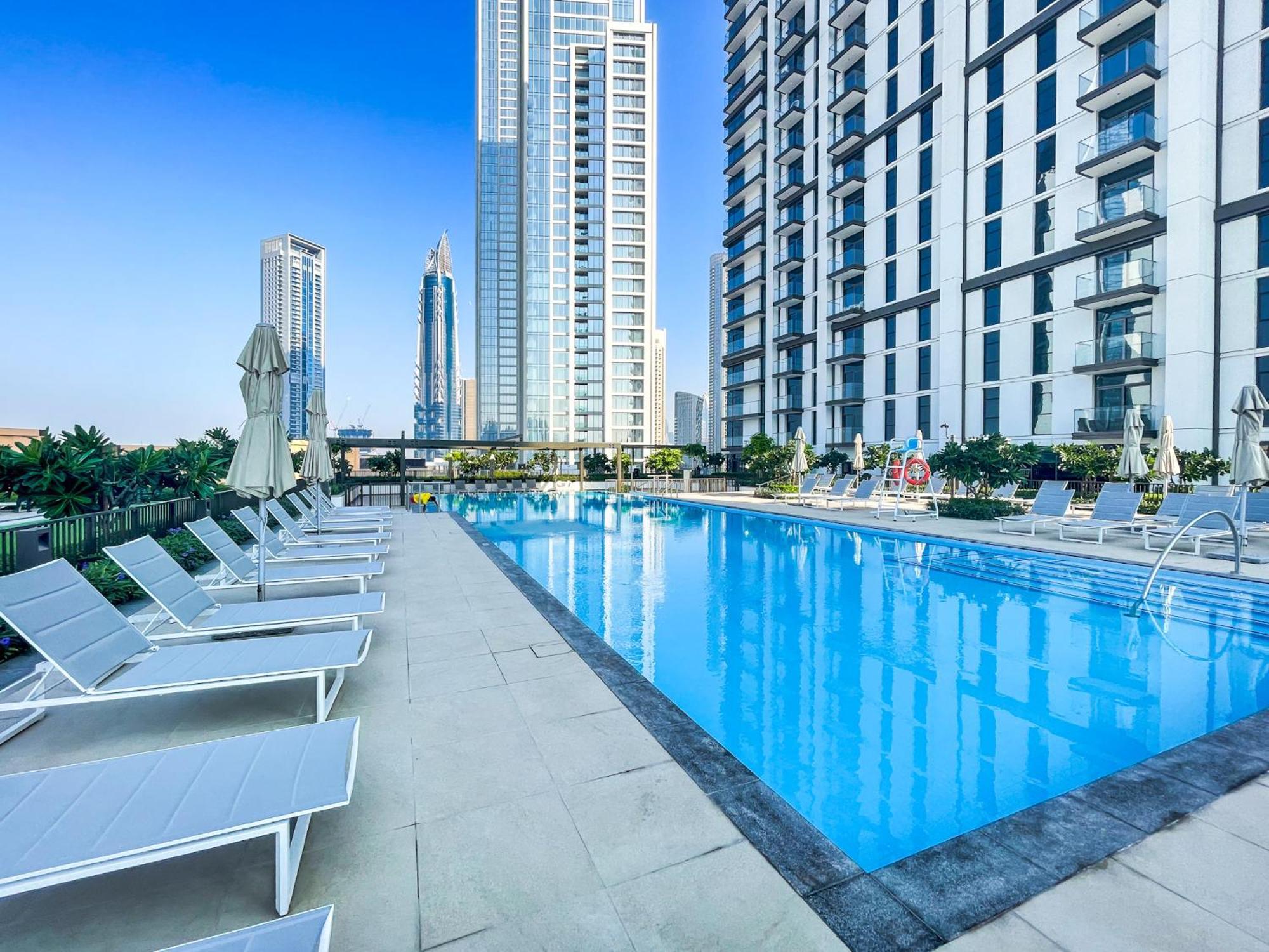 Floor One Bedroom With Downtown Views 170bc-1 Apartment *