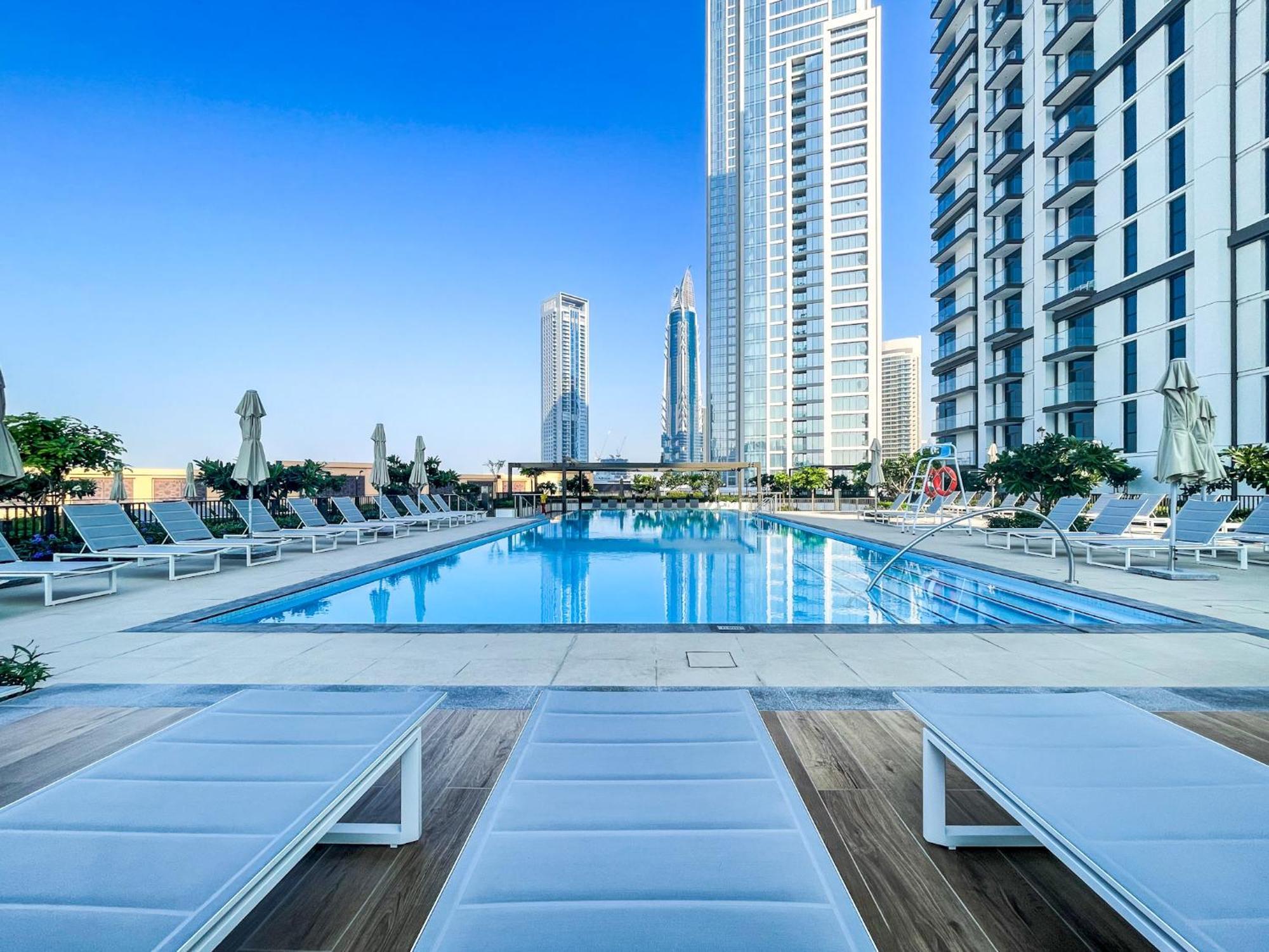 Apartment Floor One Bedroom With Downtown Views 170bc-1 Dubai